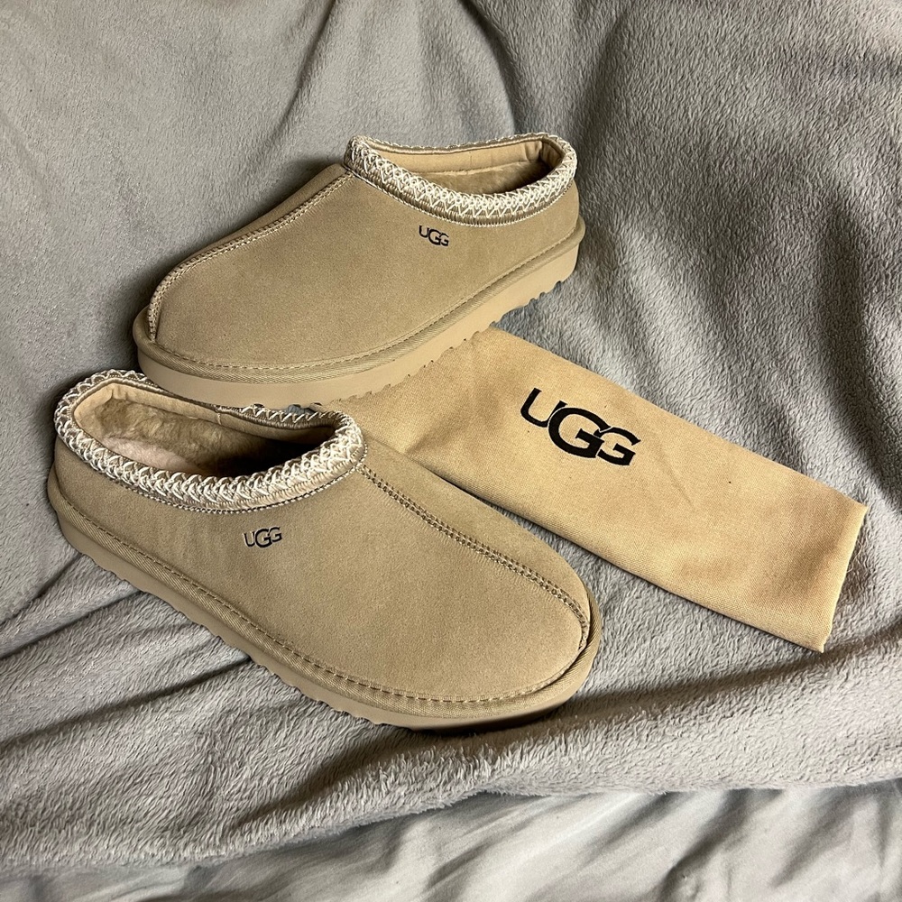 New Ugg Tasman Slippers